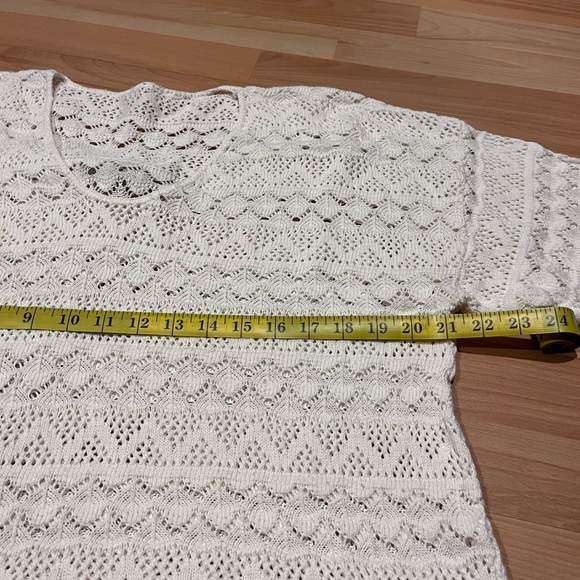 ⚠️ Vintage vibes crochet knit sweater - Picture 3 of 5